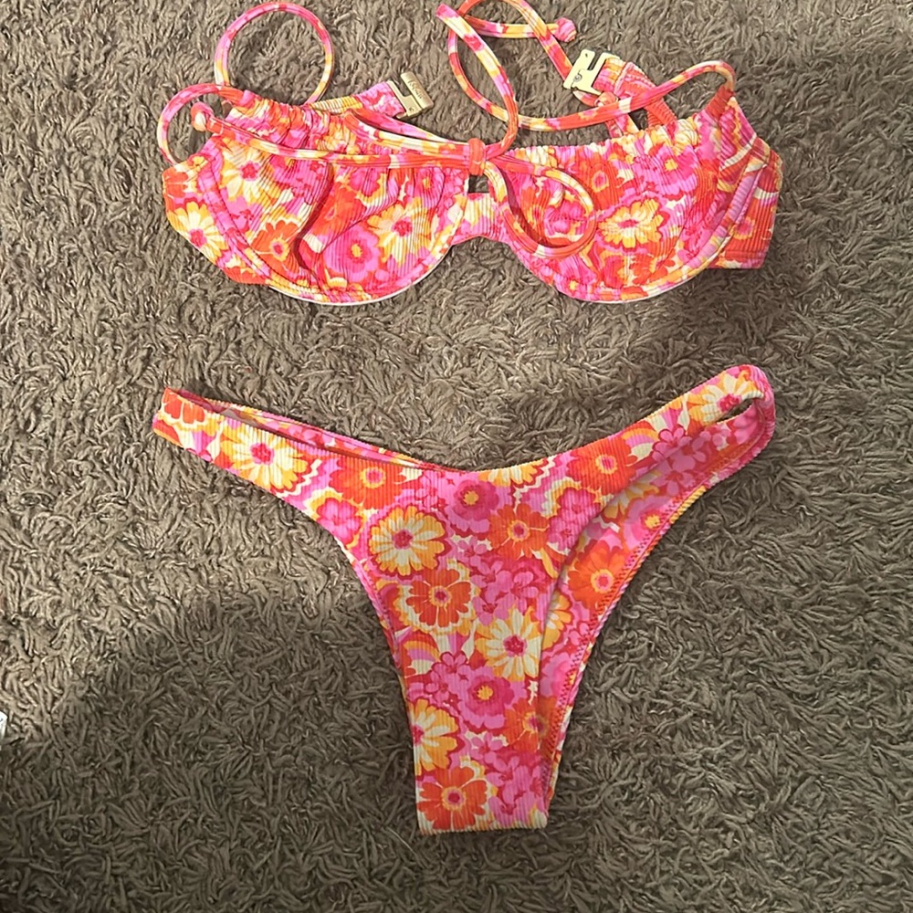 Kulani Kinis